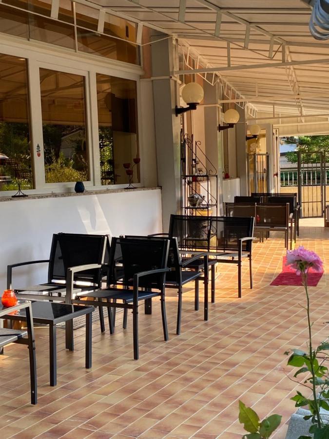 Hotel Rosapineta - Adults Only リニャーノ・サッビアドーロ エクステリア 写真